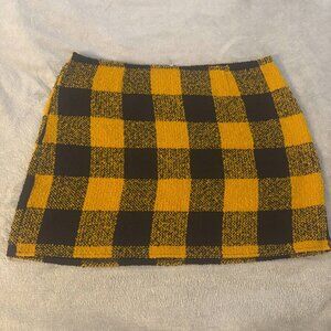 forever 21 plus plaid mini skirt black and mustard yellow size: 2X